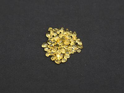 Adhesivo en pellets de fusión en caliente 8120M